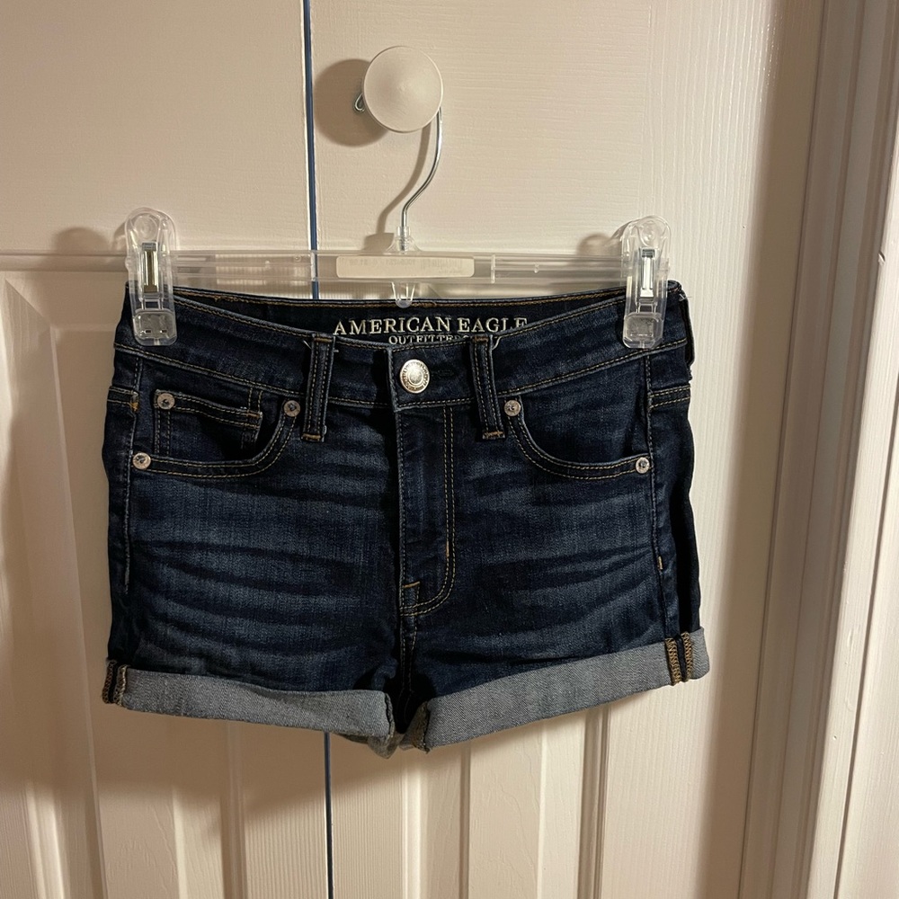 American Eagle Dark Wash Denim Shorts Size 00